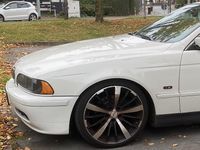 Gebraucht BMW 520 Basis 170 PS (125 kW) 2001 Weiß Limousine