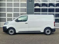 Gebraucht Opel Vivaro Edition 120 PS (88 kW) 2022 White jade Van / Kleinbus