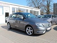Gebraucht Mercedes B200 156 PS (114 kW) 2012 Grau Van / Kleinbus