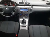 gebraucht VW Passat Variant 2.0 TDI DPF Comfortline Blue Motion Technology