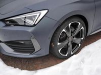 Gebraucht Cupra Leon VZ 300 PS (220 kW) 2024 Grau Limousine