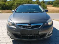 Gebraucht Opel Astra 140 PS (102 kW) 2010 Grau Kombi