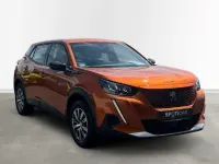 Gebraucht Peugeot 2008 Active 100 kW (136 PS) 2023 Orange SUV
