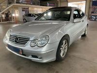 Gebraucht Mercedes C320 218 PS (160 kW) 2004 Silber Coupé