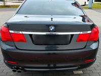 Gebraucht BMW 730 245 PS (180 kW) 2009 Grau Limousine