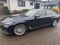 Gebraucht BMW 740 320 PS (235 kW) 2016 Blau Limousine
