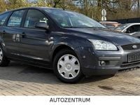 Usado Ford Focus Fun X 116 CV (85 kW) 2007 Gris Familiar