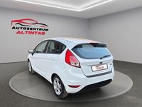 Gebraucht Ford Fiesta SYNC Edition 82 PS (60 kW) 2014 Weiß Kleinwagen