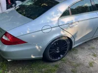 Gebraucht Mercedes CLS500 306 PS (225 kW) 2007 Silber Coupé