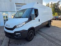 Gebraucht Iveco Daily 170 PS (125 kW) 2016 Weiß Van