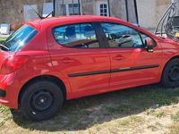 Gebraucht Peugeot 207 70 PS (51 kW) 2009 Rot Kleinwagen
