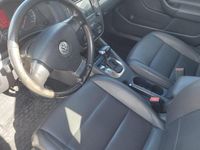 Gebraucht VW Jetta 140 PS (102 kW) 2009 Silber Limousine