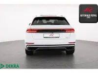 Gebraucht Audi Q8 S-Line 340 PS (250 kW) 2023 Weiß SUV