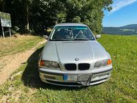 Używany BMW 320 170 KM (125 kW) 2001 Srebrny Sedan/Limuzyna