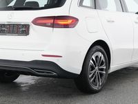 Gebraucht Mercedes E250 Progressive 163 PS (119 kW) 2025 Weiß Limousine