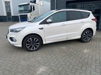 Gebraucht Ford Kuga ST-Line 120 PS (88 kW) 2019 White platinum SUV