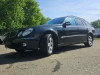 Gebraucht Mercedes E320 Avantgarde 224 PS (164 kW) 2004 Grün Kombi