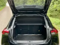 Usado Opel Corsa-e 100 kW (136 HP) 2023 Preto Citadino