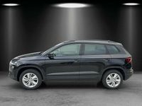 Neu Skoda Karoq Selection 150 PS (110 kW) 2025 Blackmagic perleffekt SUV
