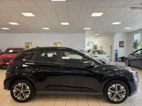 Gebraucht Hyundai Kona Select 100 kW (136 PS) 2023 Schwarz SUV
