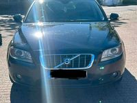 Używany Volvo V70 185 KM (136 kW) 2008 Czarny Kombi