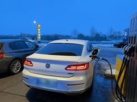 Gebraucht VW Arteon 239 PS (175 kW) 2018 Weiß Kleinwagen