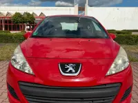 Gebraucht Peugeot 207 73 PS (53 kW) 2009 Rot Kleinwagen