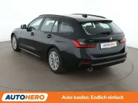 Gebraucht BMW 330 Sport Line 265 PS (194 kW) 2020 Schwarz Kombi