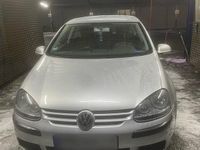 Gebraucht VW Golf V 75 PS (55 kW) 2004 Grau Kleinwagen