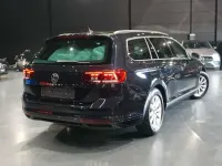 Gebraucht VW Passat Basis 150 PS (110 kW) 2022 Deep black Kombi