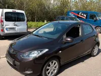 Usata Mazda 2 86 CV (63 kW) 2008 Nero Utilitaria