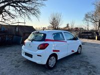 Gebraucht Mitsubishi Space Star 71 PS (52 kW) 2017 Weiß Kleinwagen