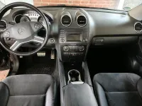 Gebraucht Mercedes ML350 204 PS (150 kW) 2010 Schwarz SUV