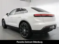 Neu Porsche Macan Basis 264 kW (360 PS) 2026 Weiss SUV