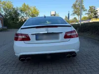 Gebraucht Mercedes E500 Avantgarde 408 PS (300 kW) 2012 Weiß Coupé