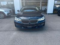 Second-hand BMW 740 320 CP (235 kW) 2016 Albastru Berlinǎ