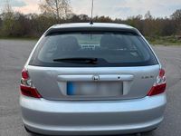 Gebraucht Honda Civic 90 PS (66 kW) 2004 Silber Kleinwagen