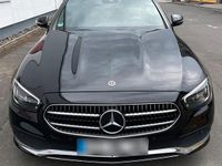Gebraucht Mercedes E220 Avantgarde 194 PS (142 kW) 2020 Schwarz Limousine