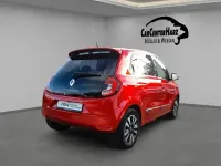 Usata Renault Twingo 60 kW (82 CV) 2023 Rosso Utilitaria