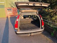 Second-hand Volvo V70 190 CP (139 kW) 2004 Negru Break