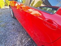 Gebraucht Toyota Yaris Comfort 99 PS (72 kW) 2015 Rot Kleinwagen