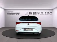 Gebraucht Seat Leon Style 150 PS (110 kW) 2024 Weiß Limousine