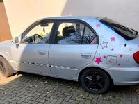 Gebraucht Hyundai Accent 84 PS (61 kW) 2003 Silber Limousine