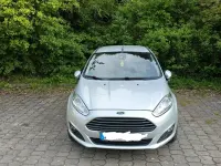 Gebraucht Ford Fiesta 100 PS (73 kW) 2015 Grau Kleinwagen