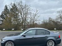 Gebraucht BMW 320 150 PS (110 kW) 2006 Grau Limousine