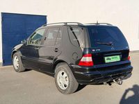Gebraucht Mercedes ML270 163 PS (119 kW) 2003 Schwarz SUV