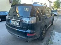Gebraucht Mitsubishi Outlander 156 PS (114 kW) 2011 Schwarz SUV