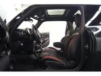 Gebraucht Mini John Cooper Works Coupé 231 PS (169 kW) 2018 Rebel green Coupé