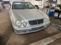 Gebraucht Mercedes CLK200 Elegance 163 PS (119 kW) 2001 Silber Coupé