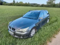 Gebraucht BMW 525 177 PS (130 kW) 2004 Grau Kombi